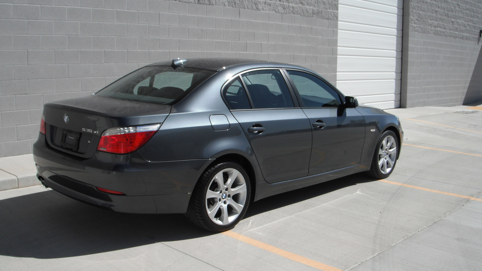 2008 Bmw 5 series 535xi sedan 4d #6