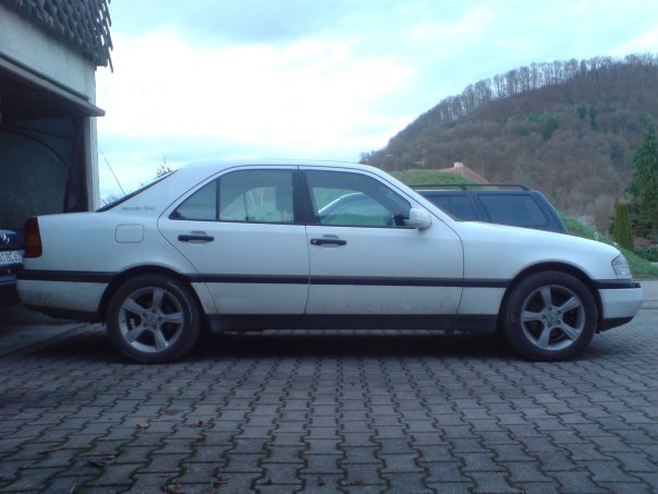1994 Mercedes benz c220 specs #6