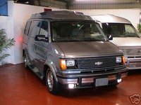 1993 Chevrolet Astro Overview 1993 Chevrolet Astro Overview
