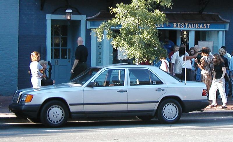 1991 Mercedes-Benz 300-Class