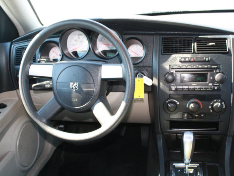 2005 Dodge Magnum SE picture, interior
