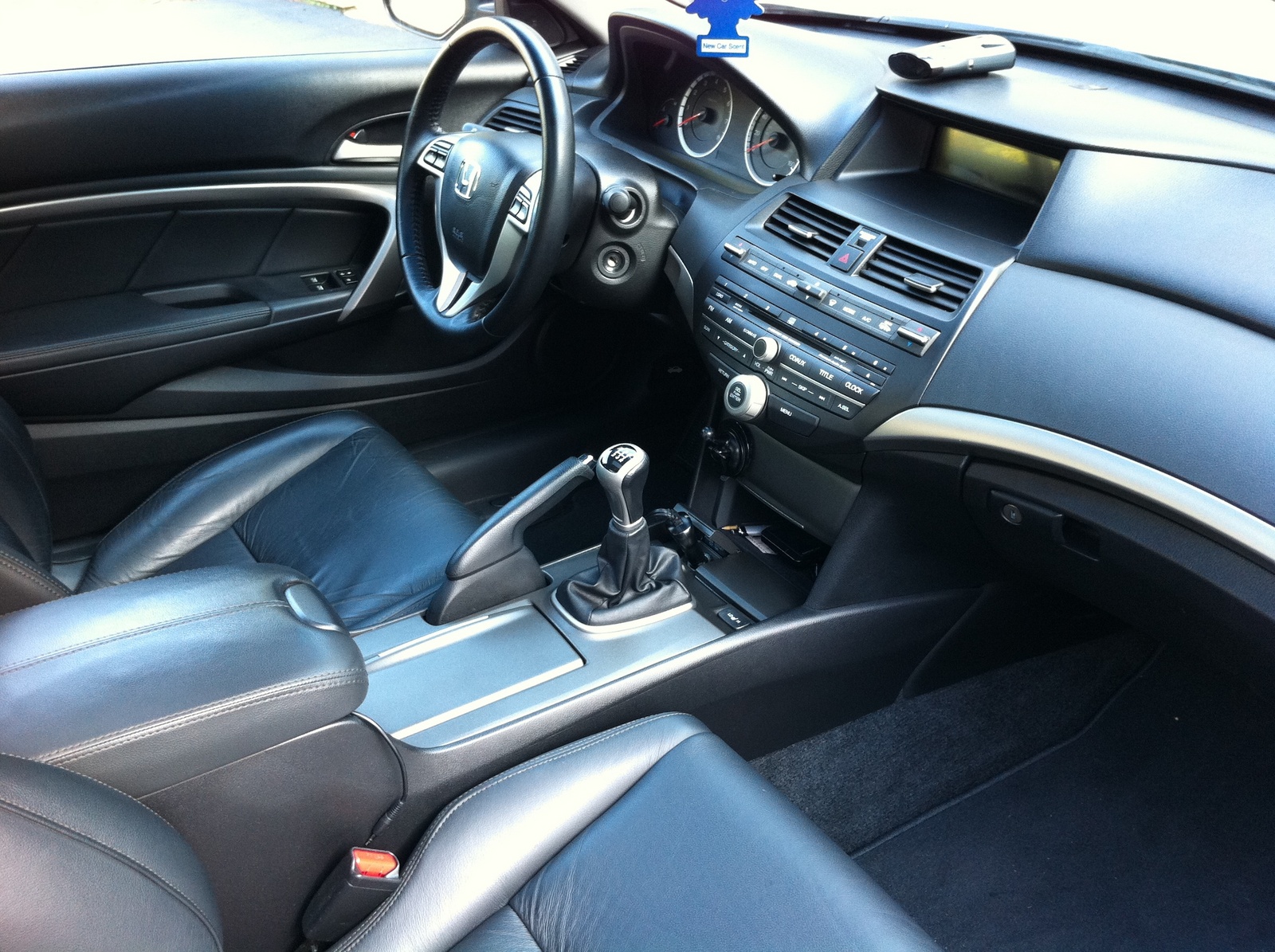 2009 Honda Accord Coupe - Interior Pictures - CarGurus