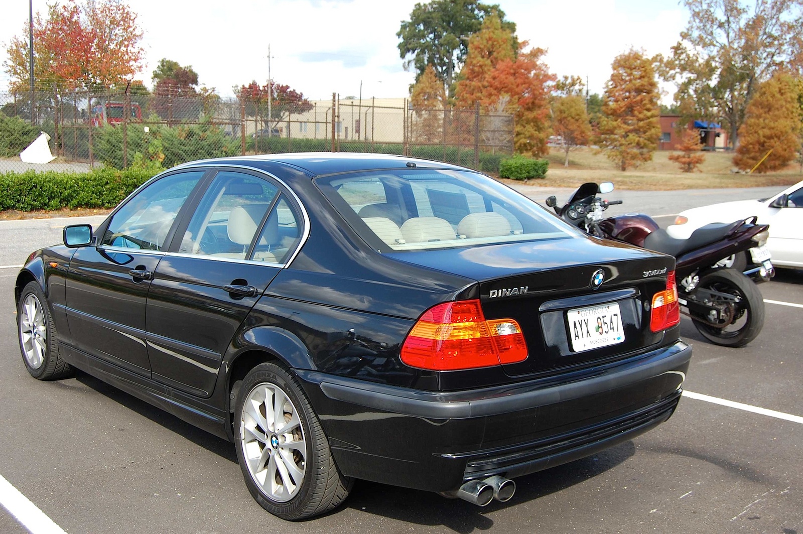 2004 Bmw 3 series 330xi specs