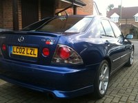 2002 Lexus IS 200 Overview 2002 Lexus IS 200 Overview