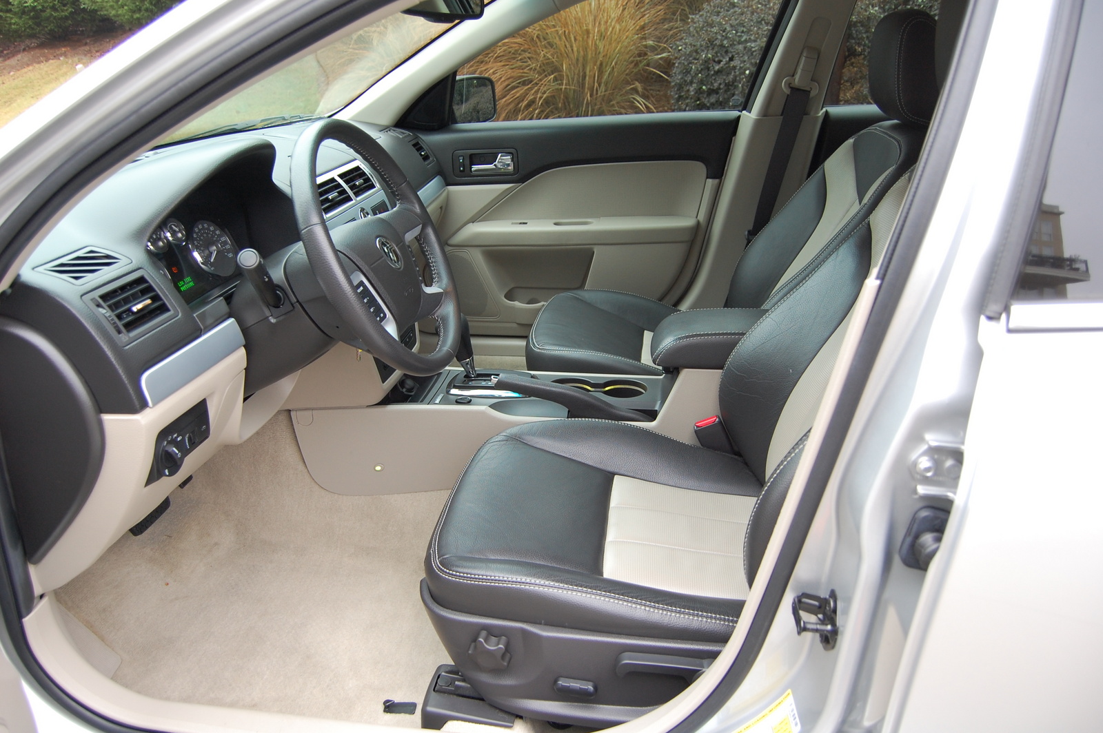 2009 Mercury Milan