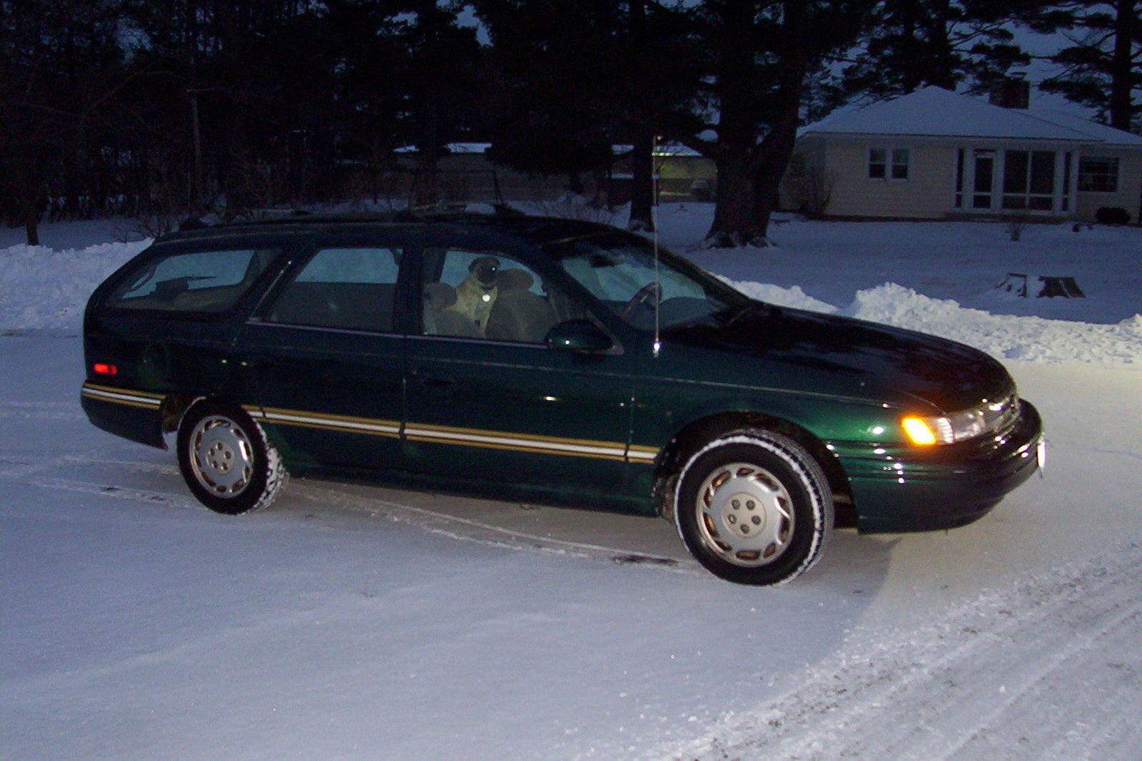 1994 Ford taurus gl station wagon