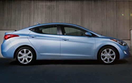 Standard power for all 2011 Elantra trims comes from a 18liter I4 engine 