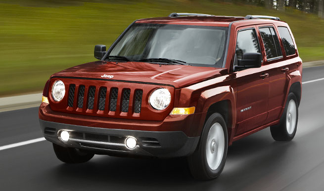 What is the gas mileage on a 2010 jeep patriot #5