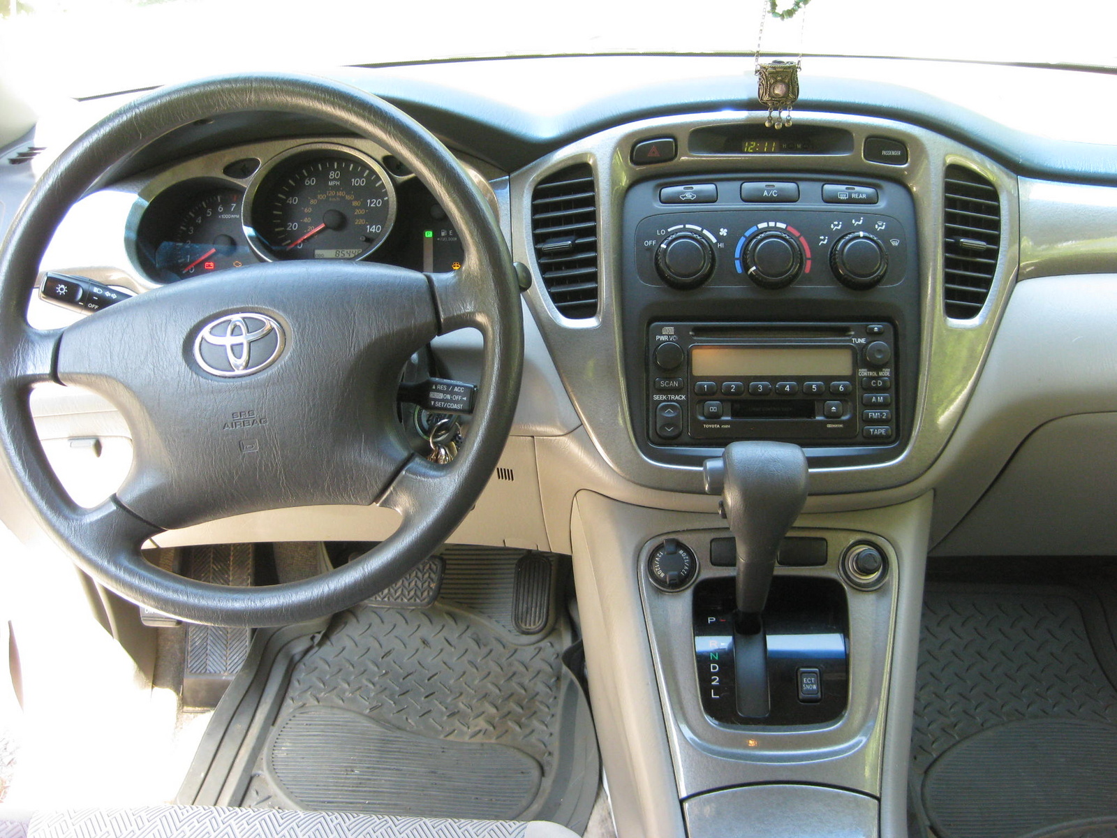 2003 toyota highlander interior dimensions #3