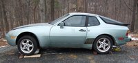 944 944
