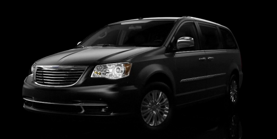 2004 Chrysler town country review #5