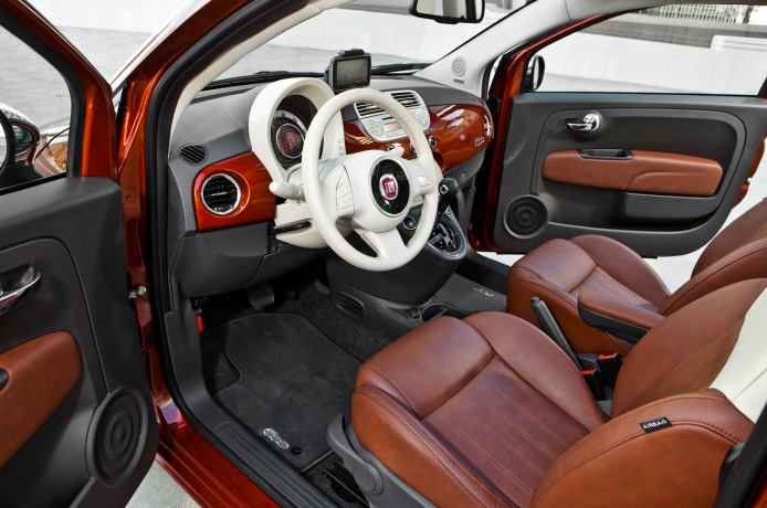 2012 FIAT 500 Drivers seat manufacturer interior