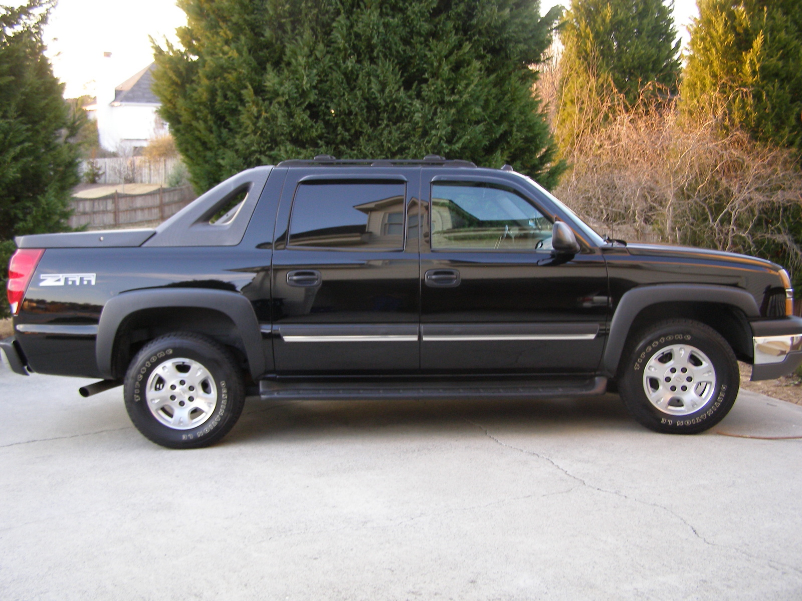 2006 Chevrolet Avalanche Pictures Cargurus