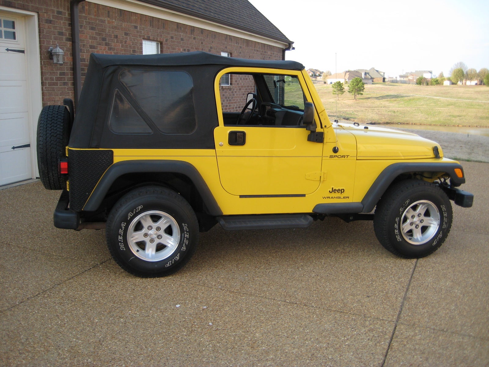 Compare 2004 jeep wrangler models