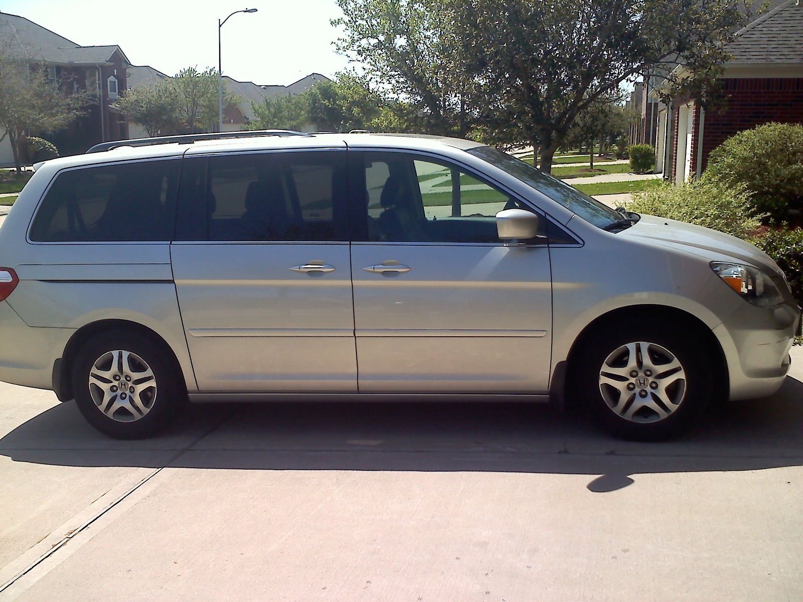 2007 Honda odyssey ex-l standard features #3