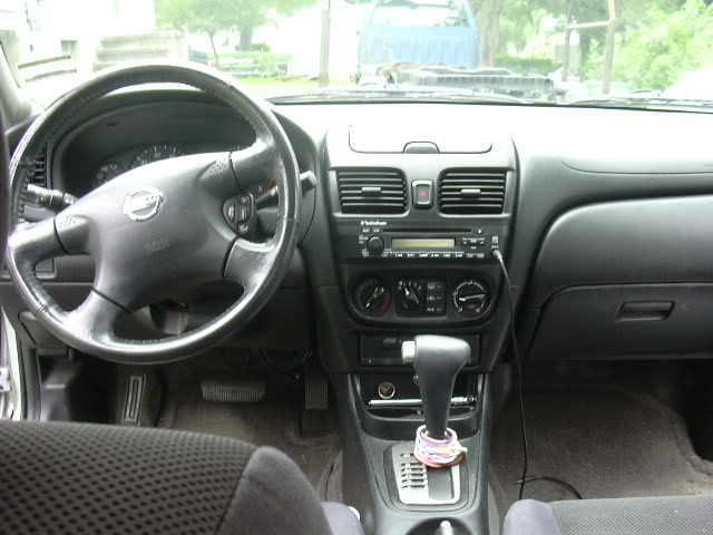 2005 Nissan Sentra SE-R - Interior Pictures - Picture of 2005 Nissan ...
