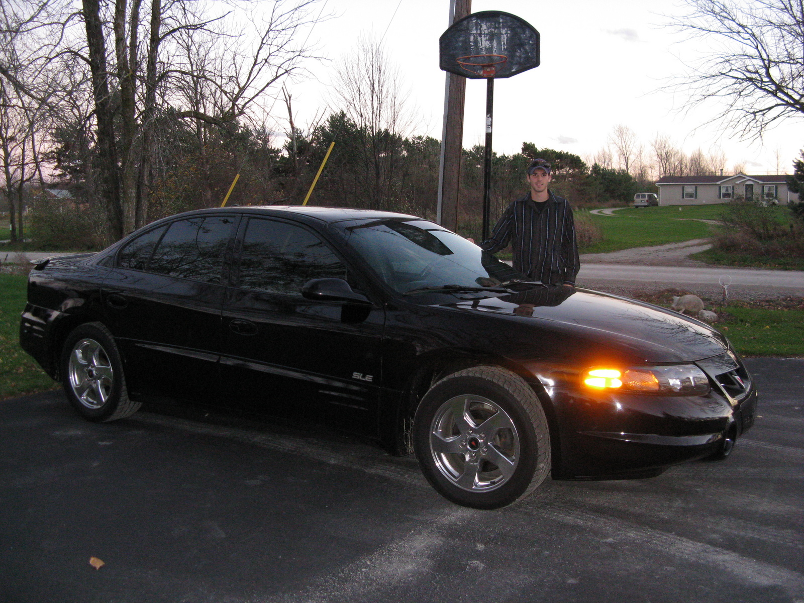 2004 Pontiac Bonneville - Pictures - 2004 Pontiac Bonneville SLE pi ...