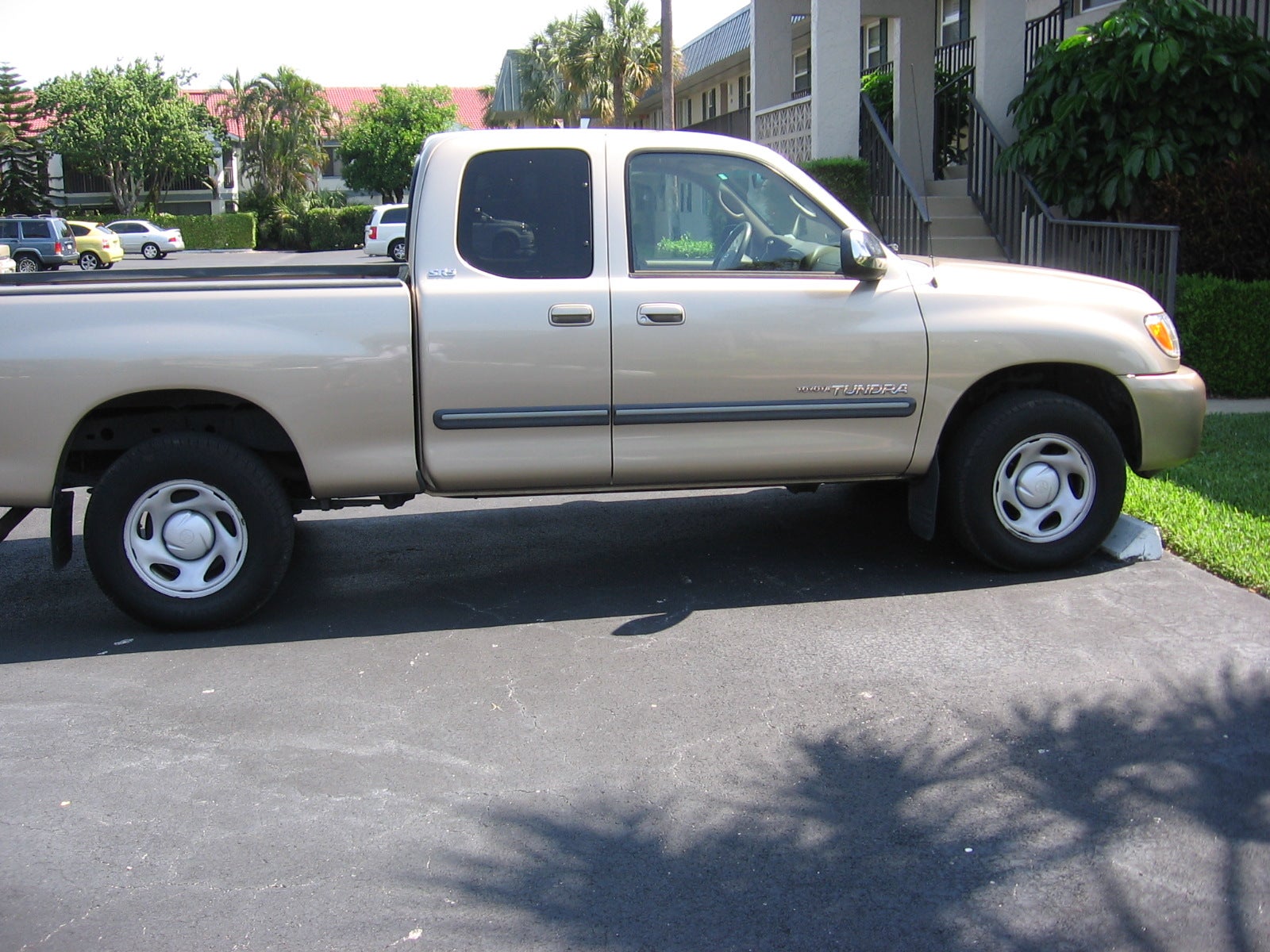 2003 Toyota tacoma extended cab blue book