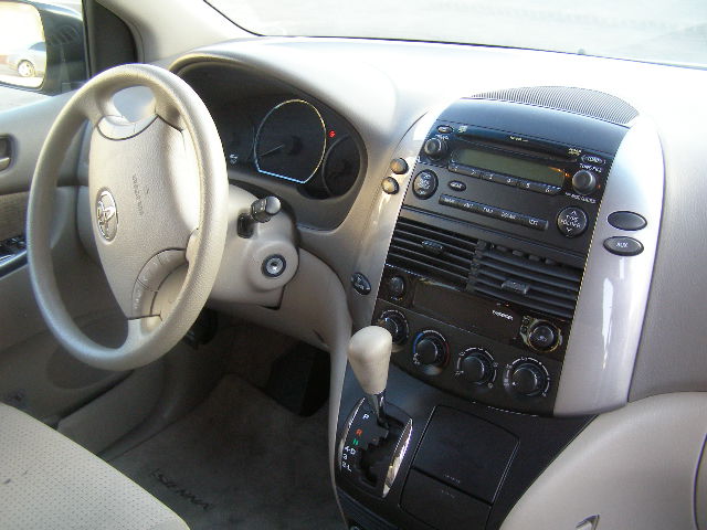 2009 Toyota Sienna