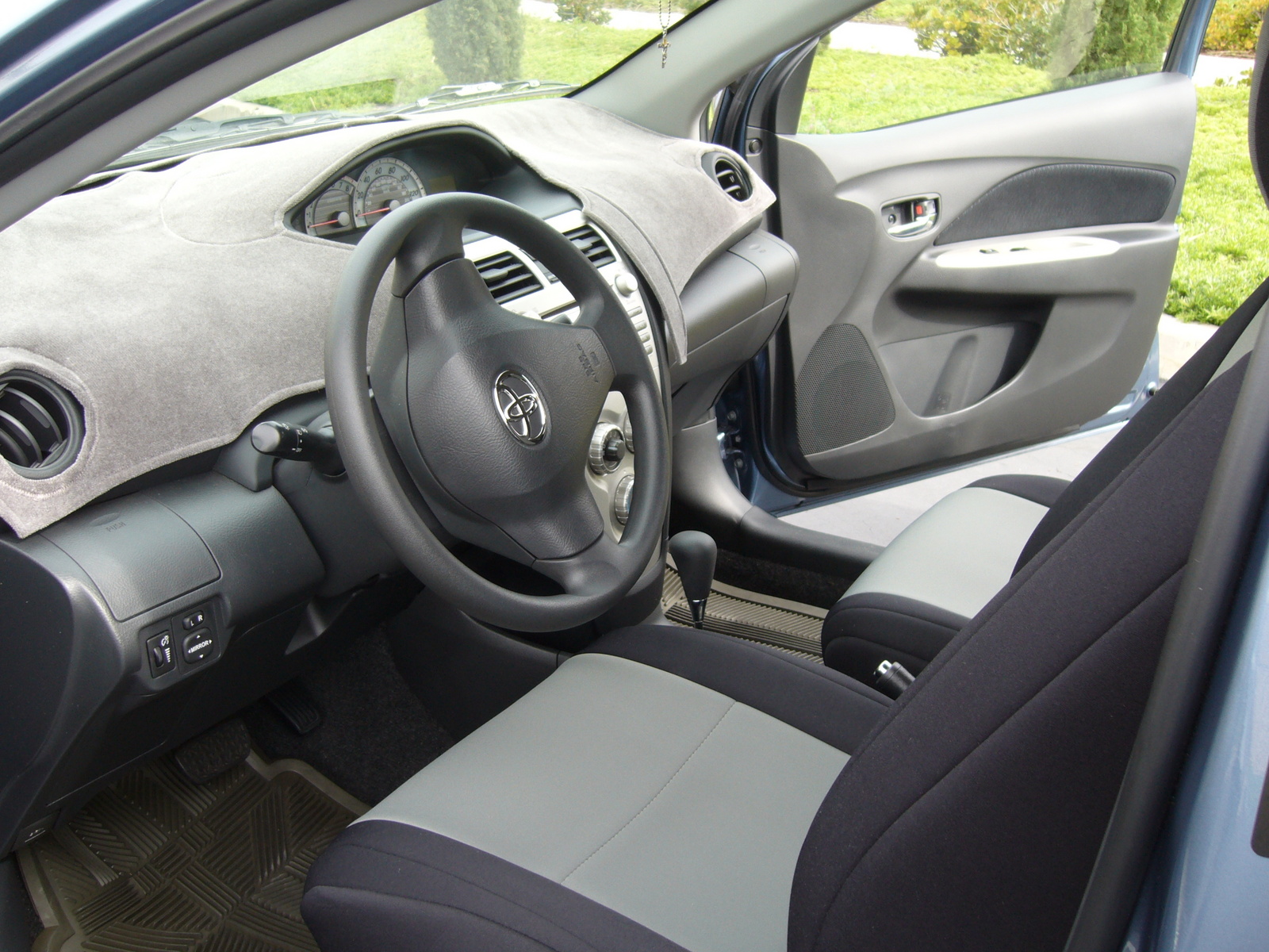 2008 Toyota Yaris