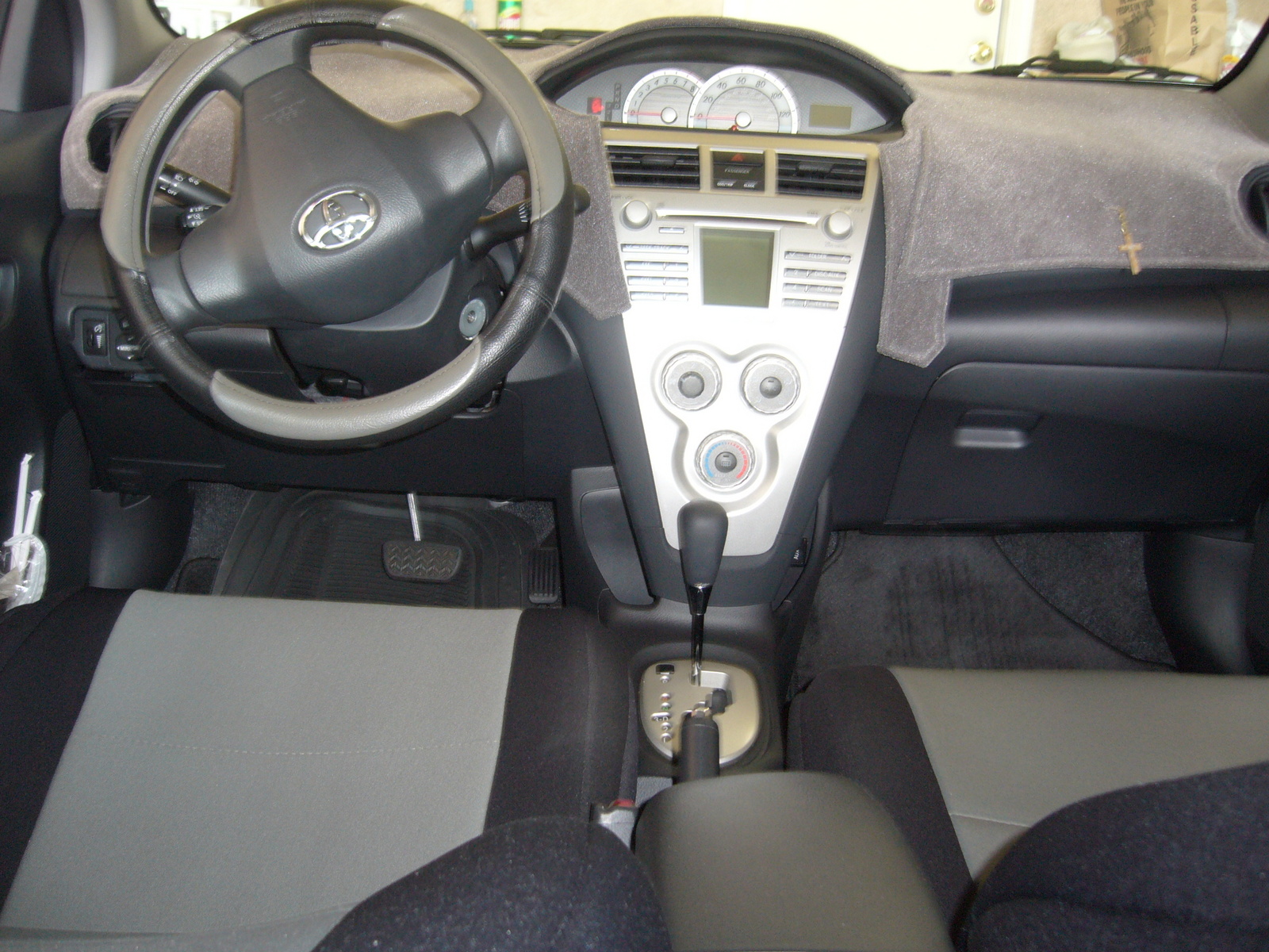 2008 Toyota Yaris