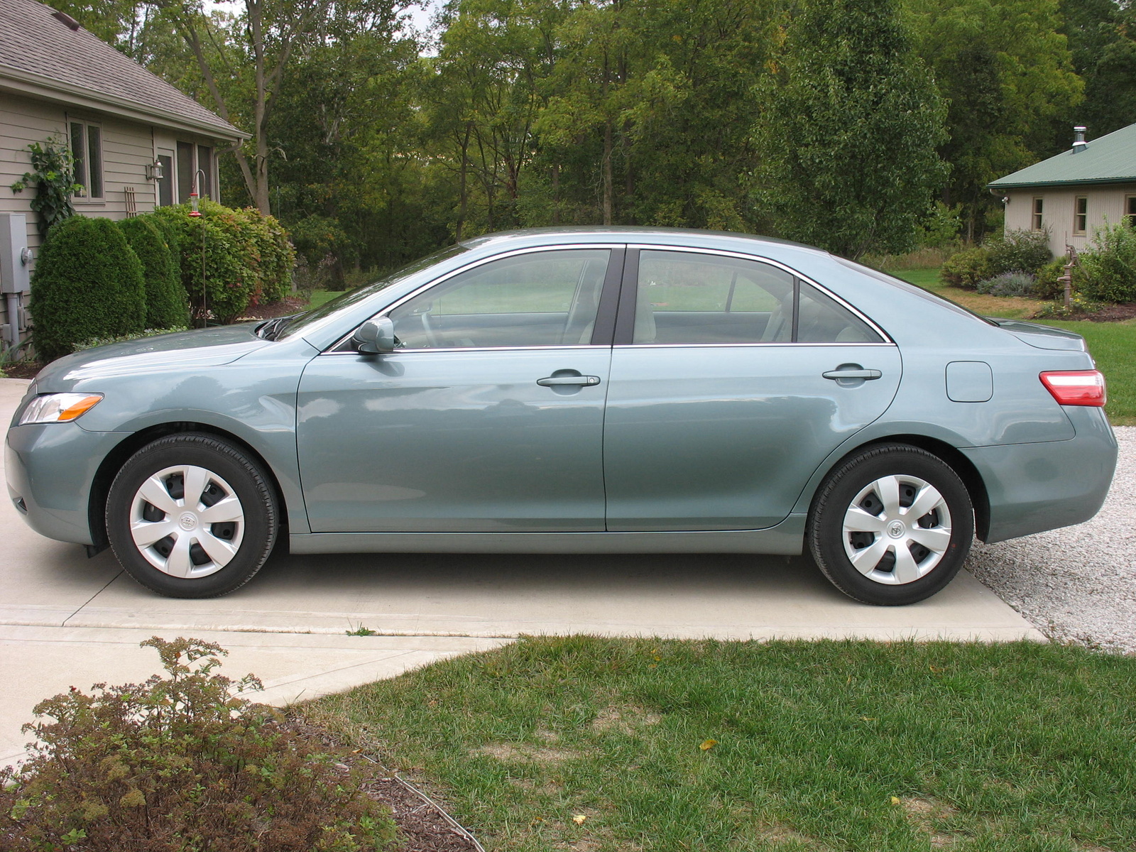 2008 toyota camry le pictures #1