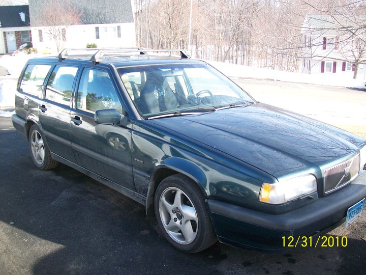 volvo 240 turbo wagon. 1994 Volvo 850 4 Dr Turbo