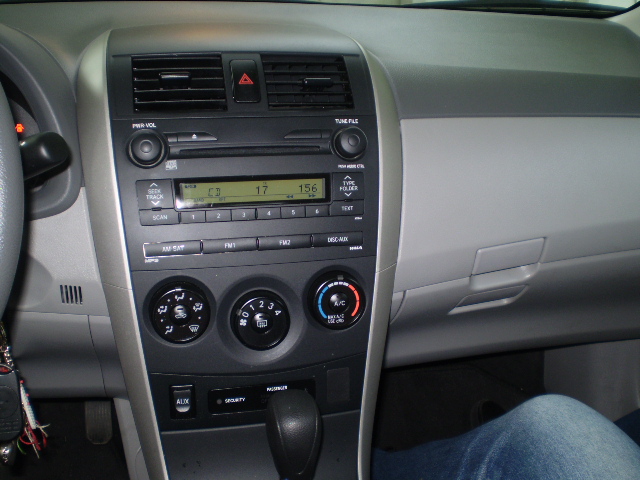 2009 Toyota corolla interior photos