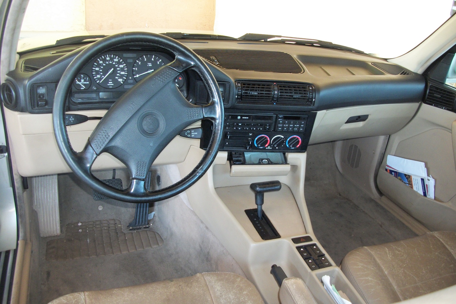 1992 Bmw 525i interior #3