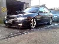 2000 Vauxhall Omega Overview 2000 Vauxhall Omega Overview