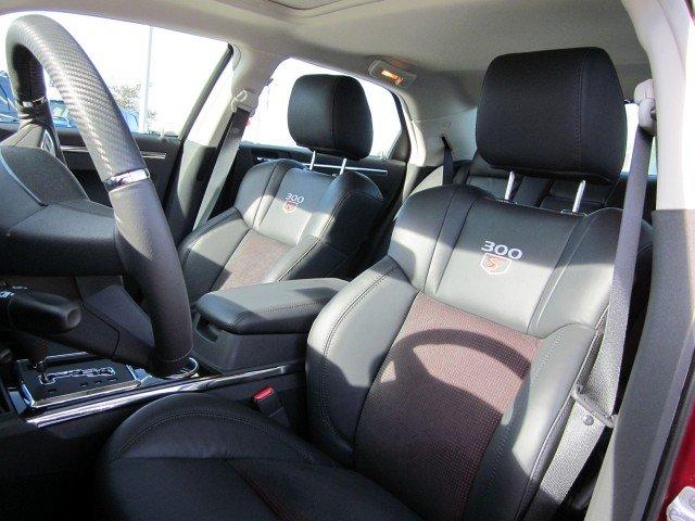 2010 Chrysler 300