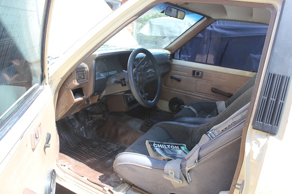 1986 toyota pickup interior #6