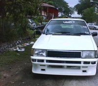 1985 Nissan Sunny Overview 1985 Nissan Sunny Overview