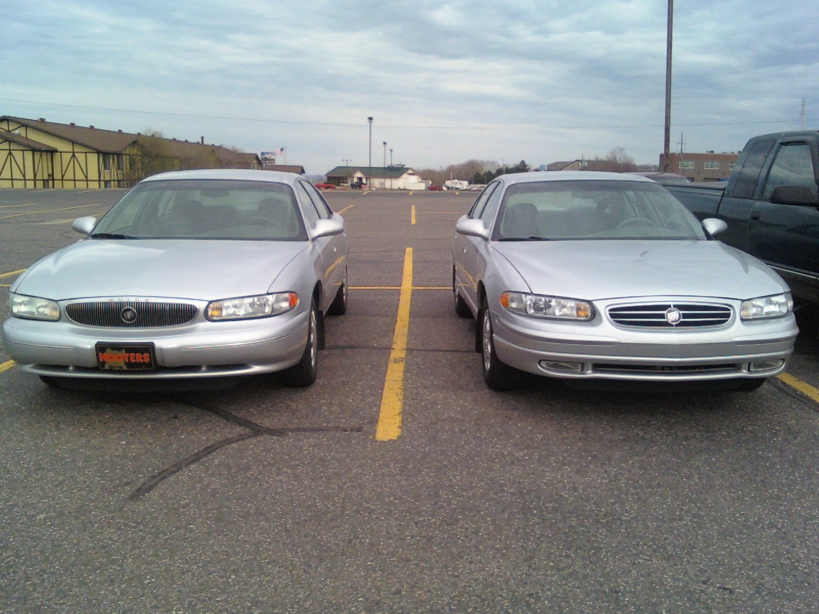 2000 Buick Regal LS, My Regal parked next to a similar, but more bread ...