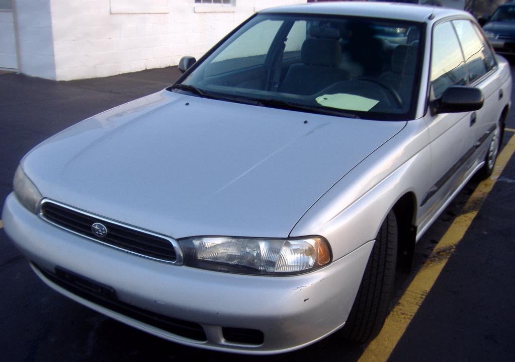 1995 Subaru Legacy L Sedan 4D: Price Shock! - sczzlpe