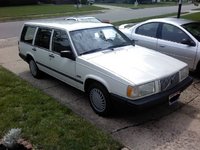 1992 Volvo 740 Overview 1992 Volvo 740 Overview