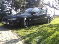 1997 Opel Omega Overview 1997 Opel Omega Overview