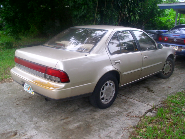 1993 Nissan maxima gxe sedan #6