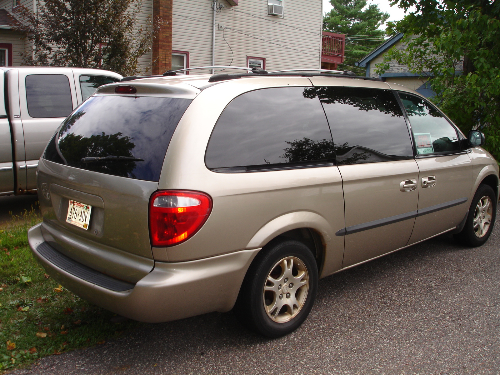 2002 Chrysler caravan sport #4