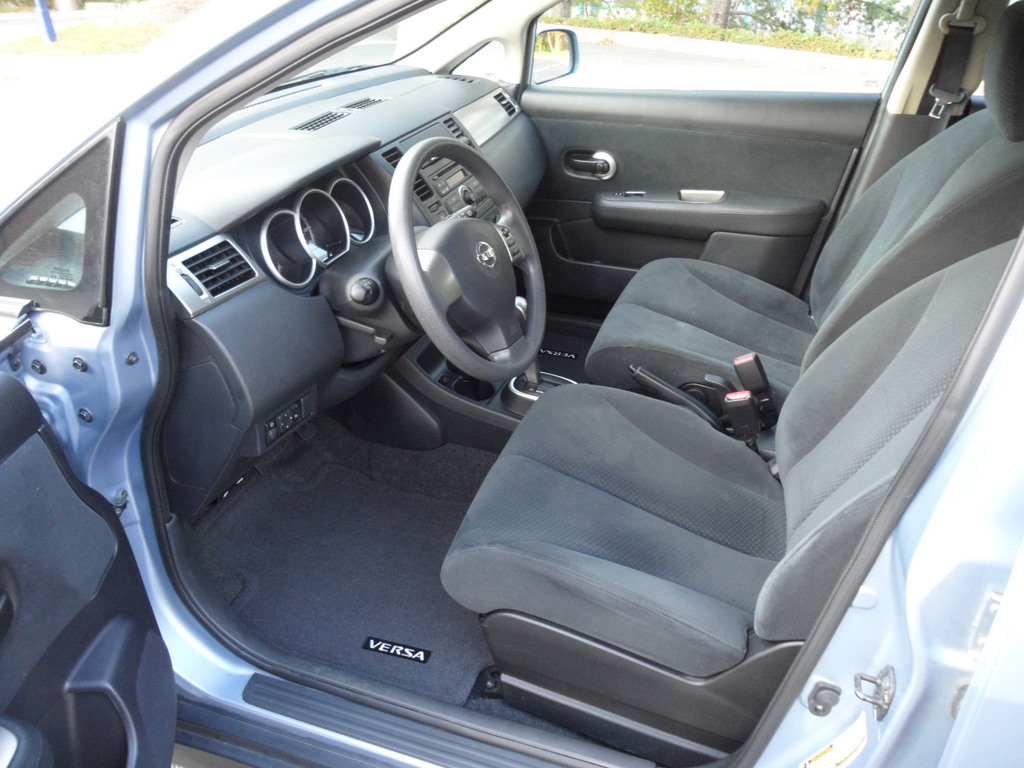 2010 Nissan Versa