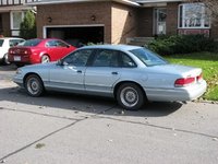 1996 Ford Crown Victoria Overview 1996 Ford Crown Victoria Overview