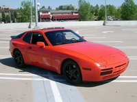 944 944