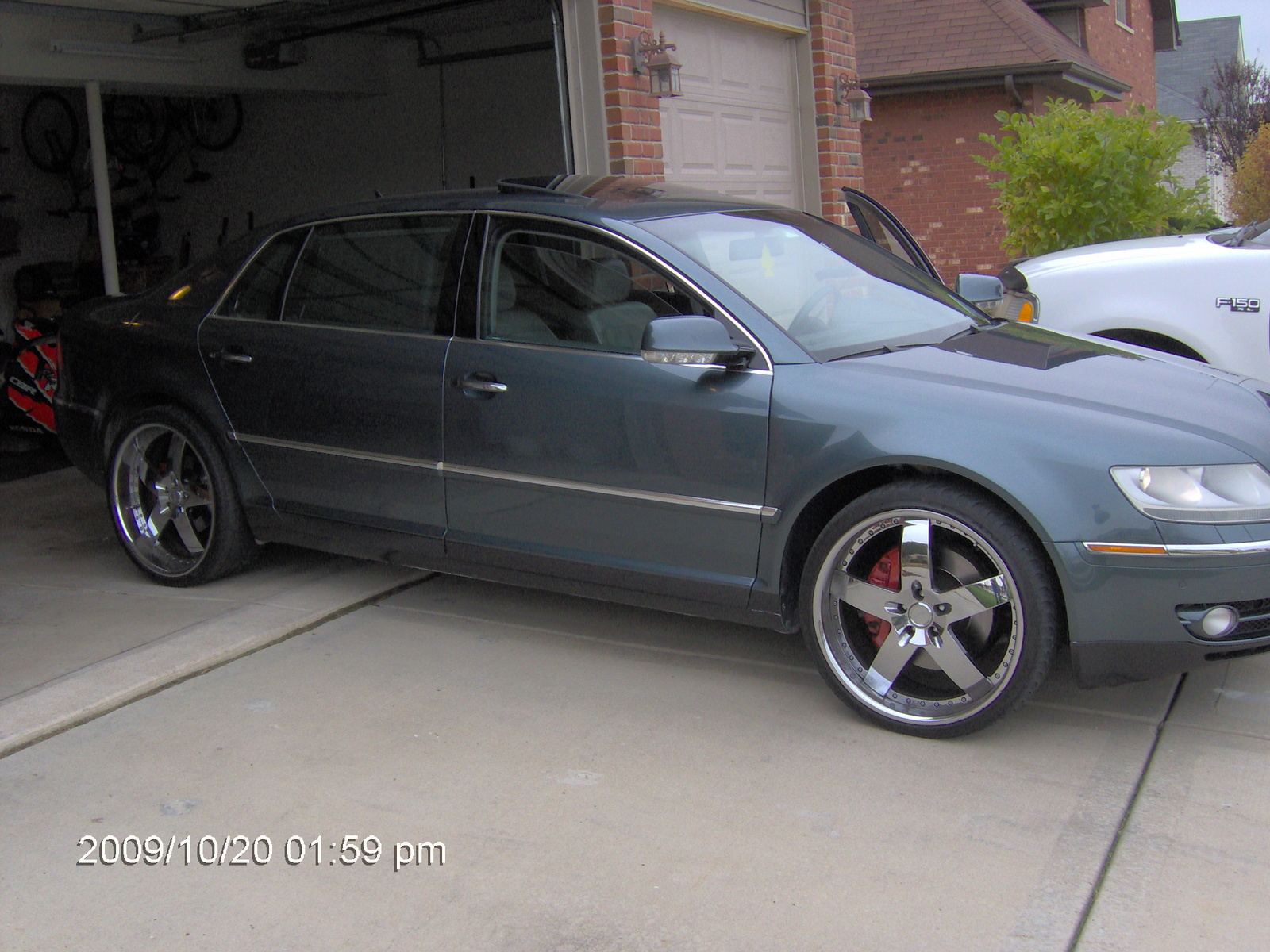 2004 Volkswagen Phaeton
