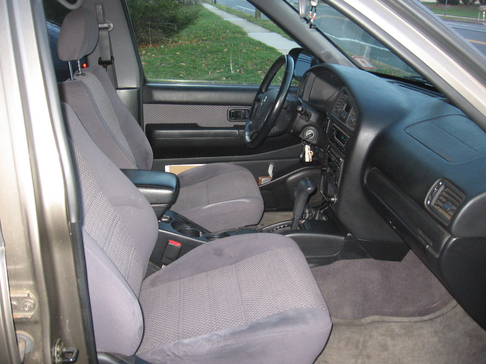 2002 Nissan pathfinder interior pictures #10
