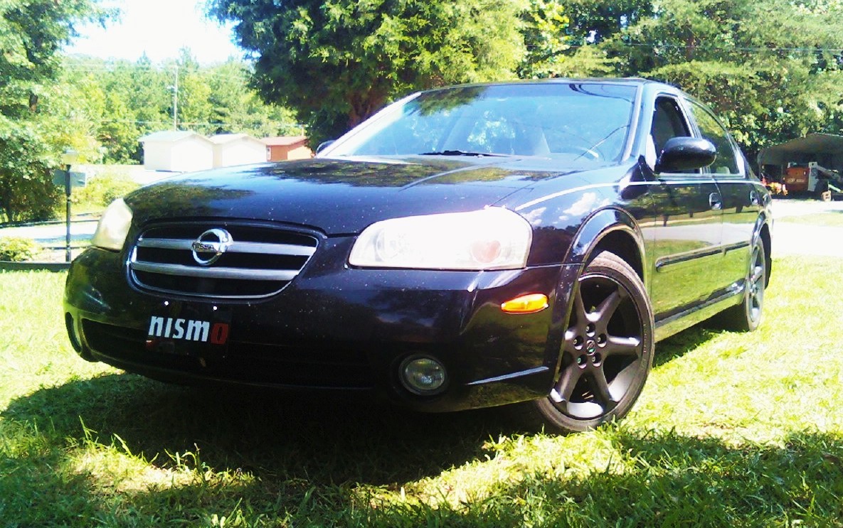 1198 Nissan maxima #8