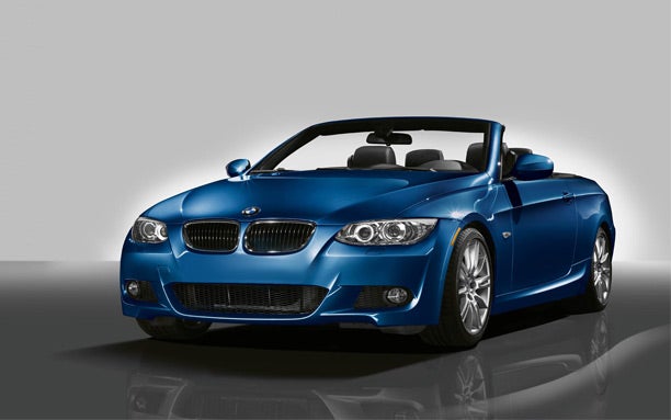 Convertibles only get 6 standard bags but the frontside airbags extend up