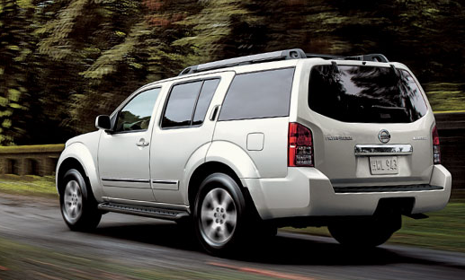 2012 Nissan pathfinder video review