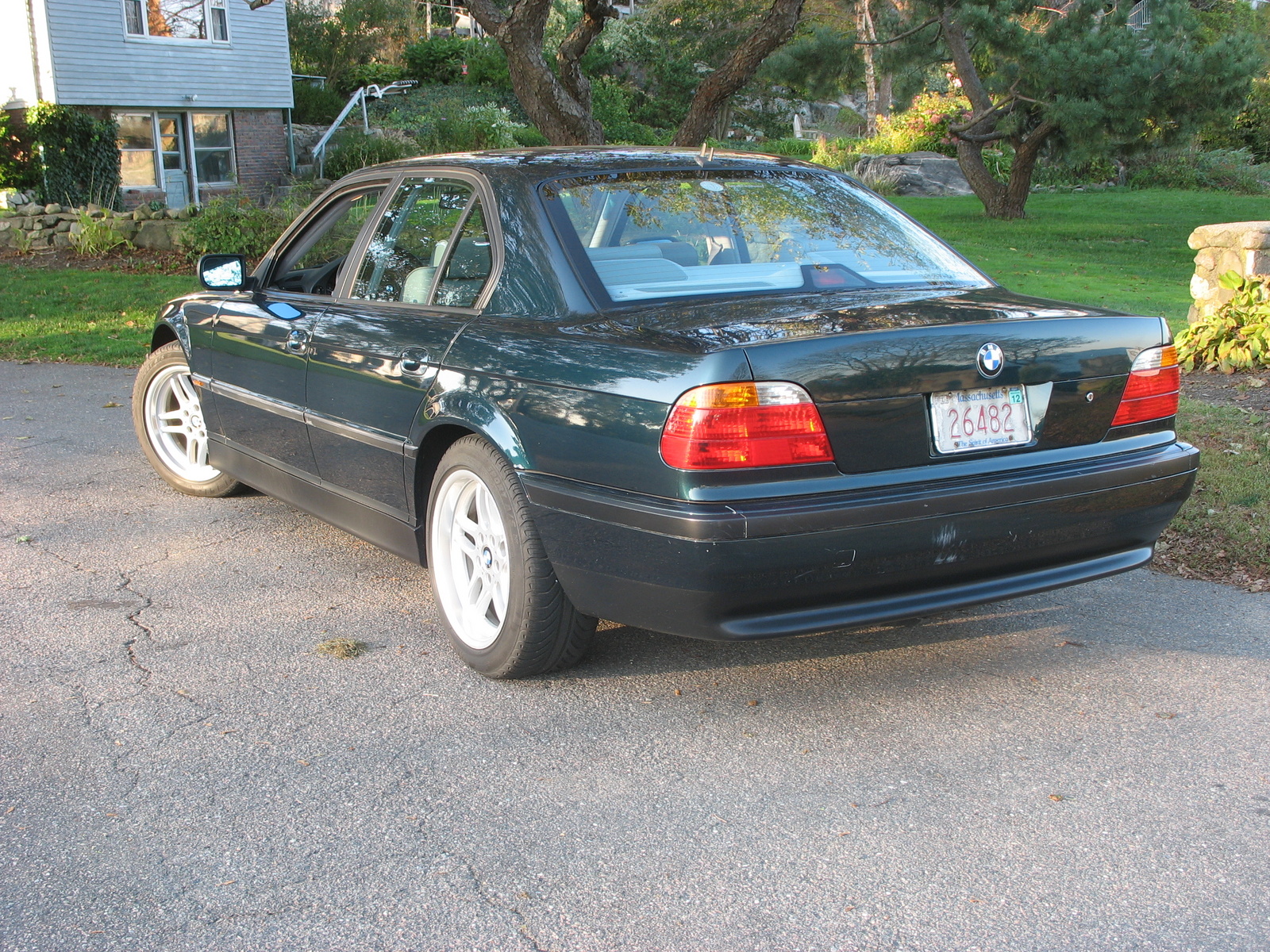 Bmw 740i 2000 horsepower #1