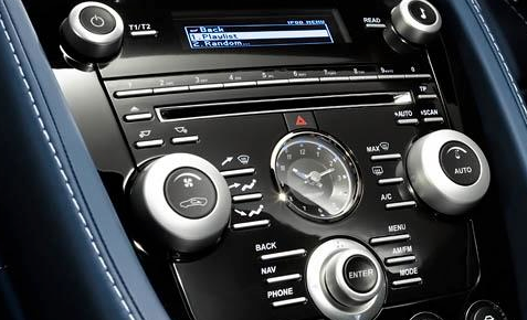 2012 Aston Martin V8 Vantage