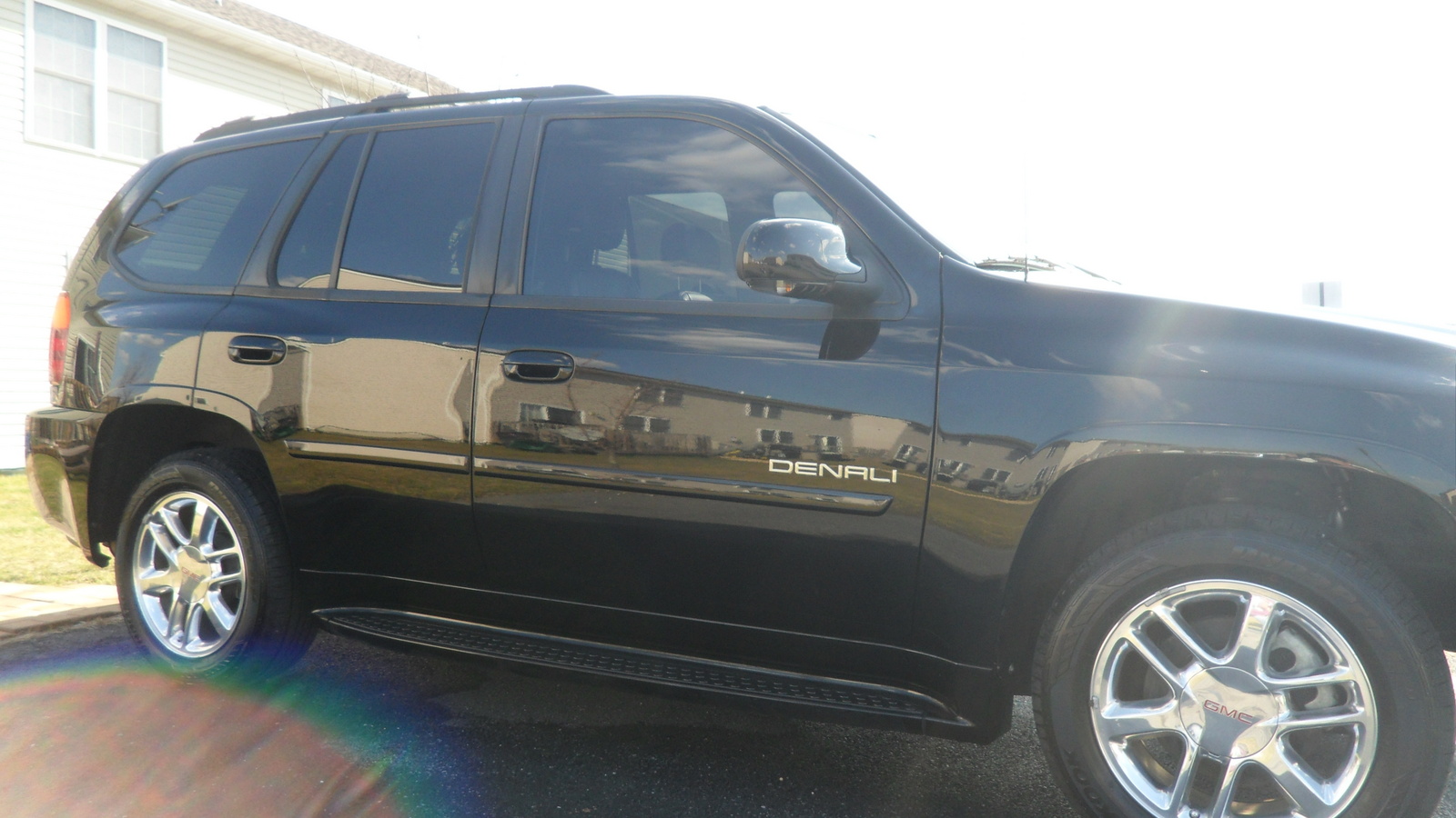 2008 Gmc Envoy Denali Suv